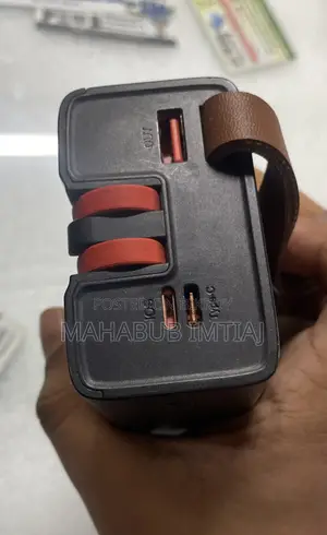 ৩০০০০ এমএএইচ পাওয়ার ব্যাংক