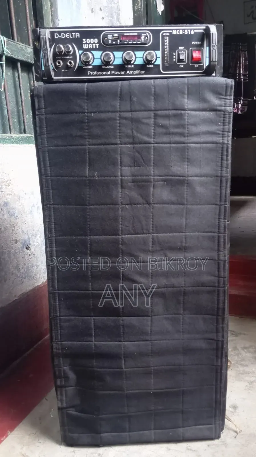 Selling due to lack of space at home and urgent need for money