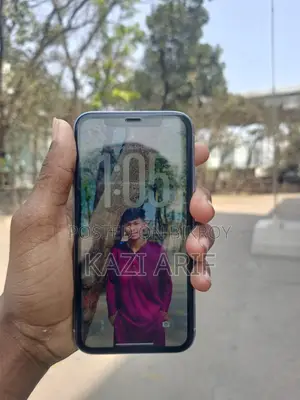 Apple iPhone 11 64 GB