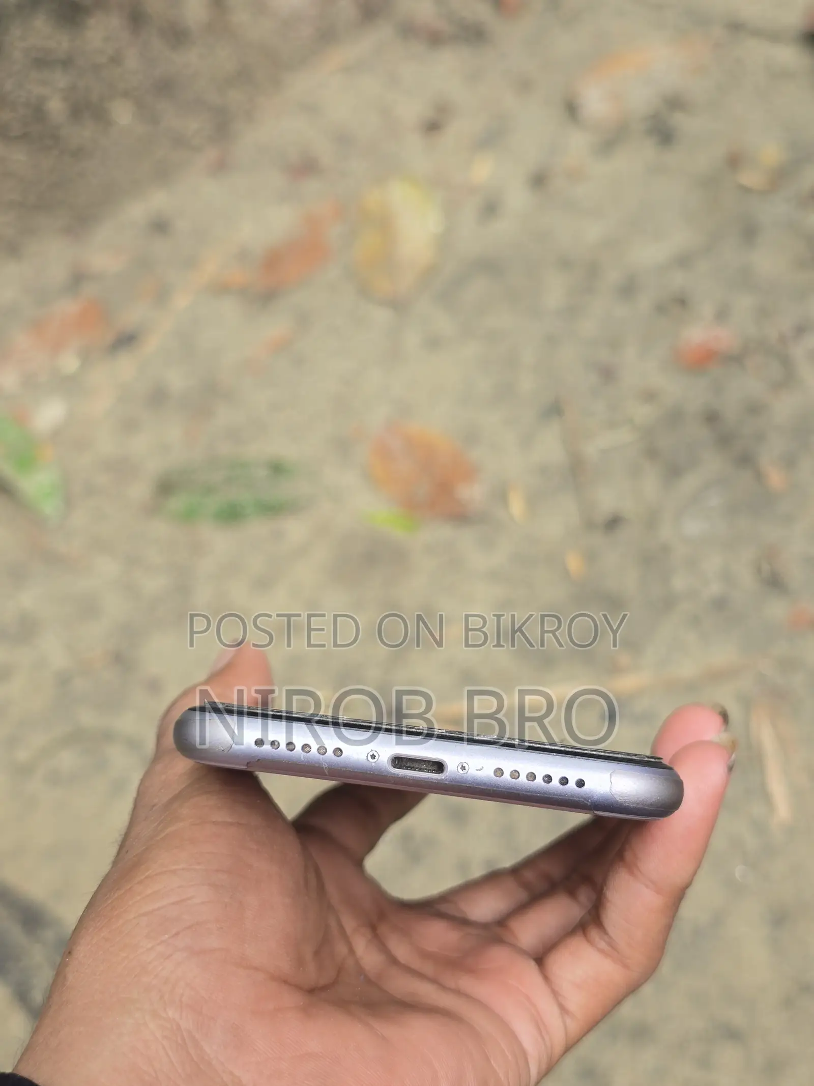 অ্যাপল আইফোন ১১ ১২৮ জিবি পার্পল