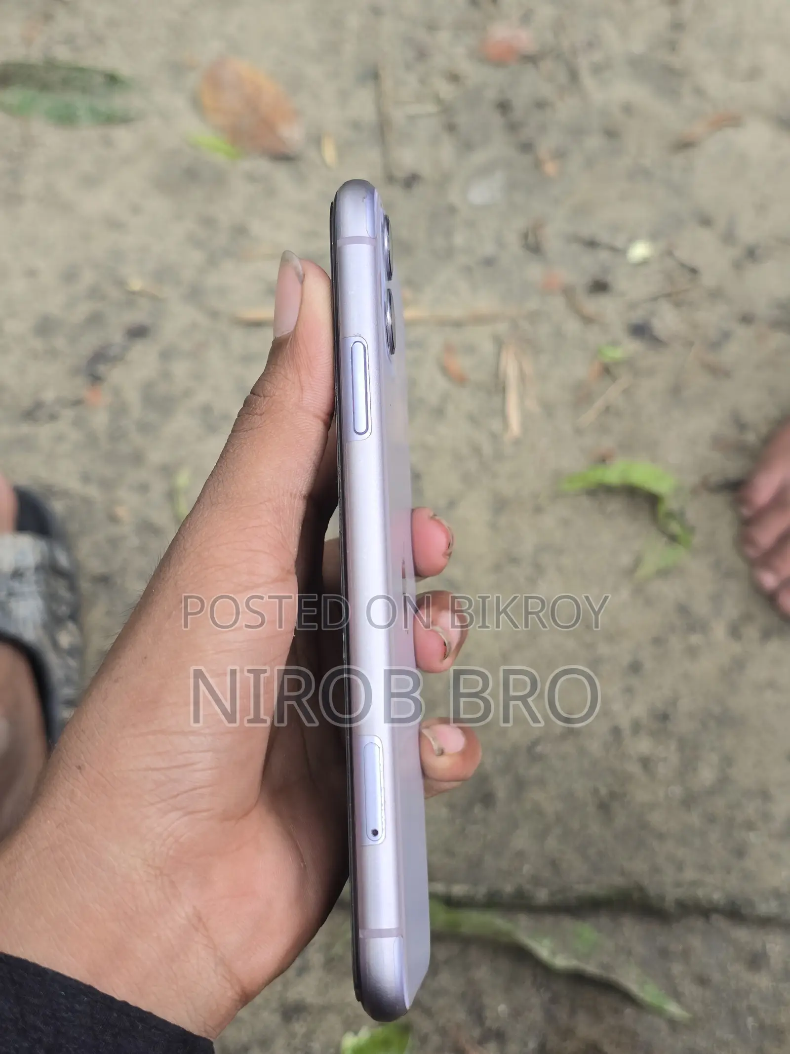 অ্যাপল আইফোন ১১ ১২৮ জিবি পার্পল