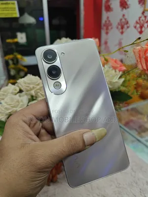 Vivo Y19s Pro 64 GB Silver