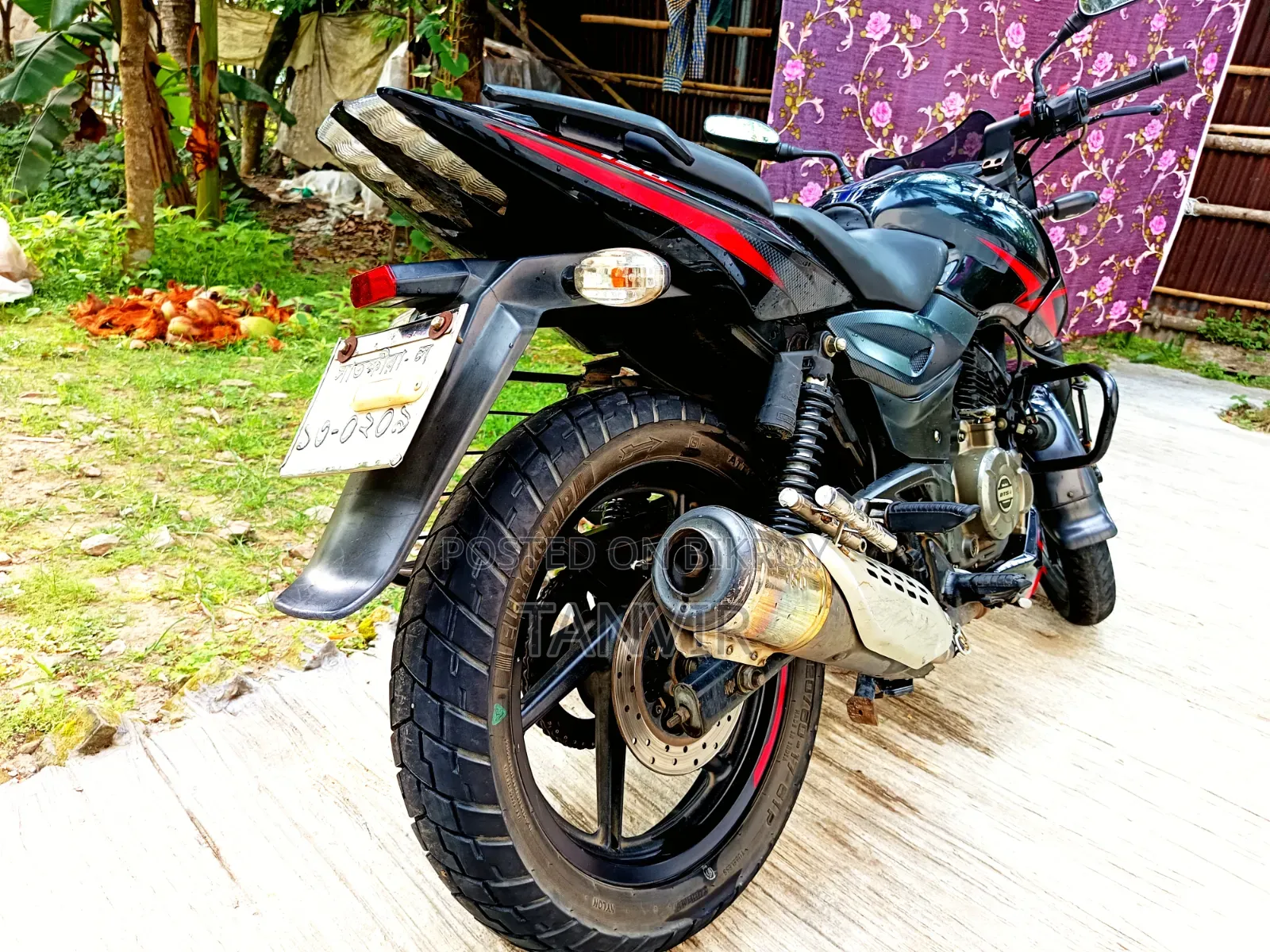 Bajaj Pulsar 150 2021 Red