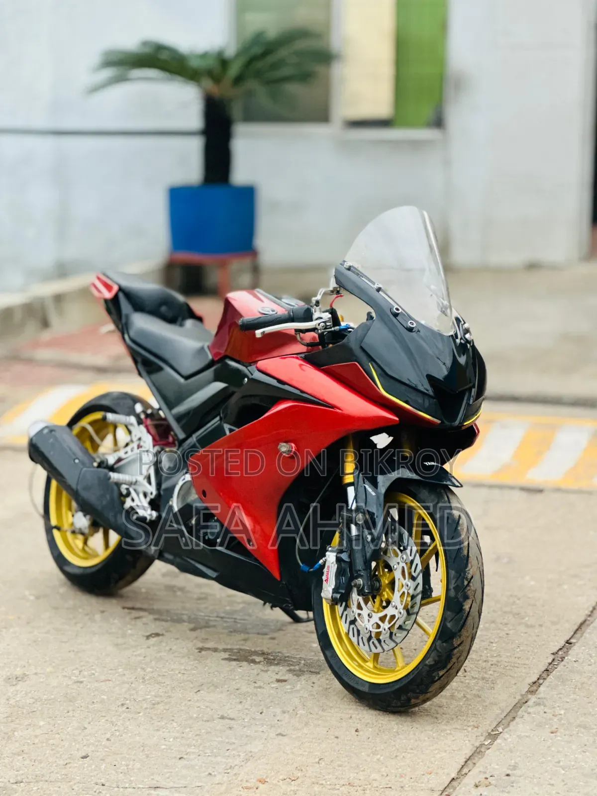 Yamaha R1 2020 Orange
