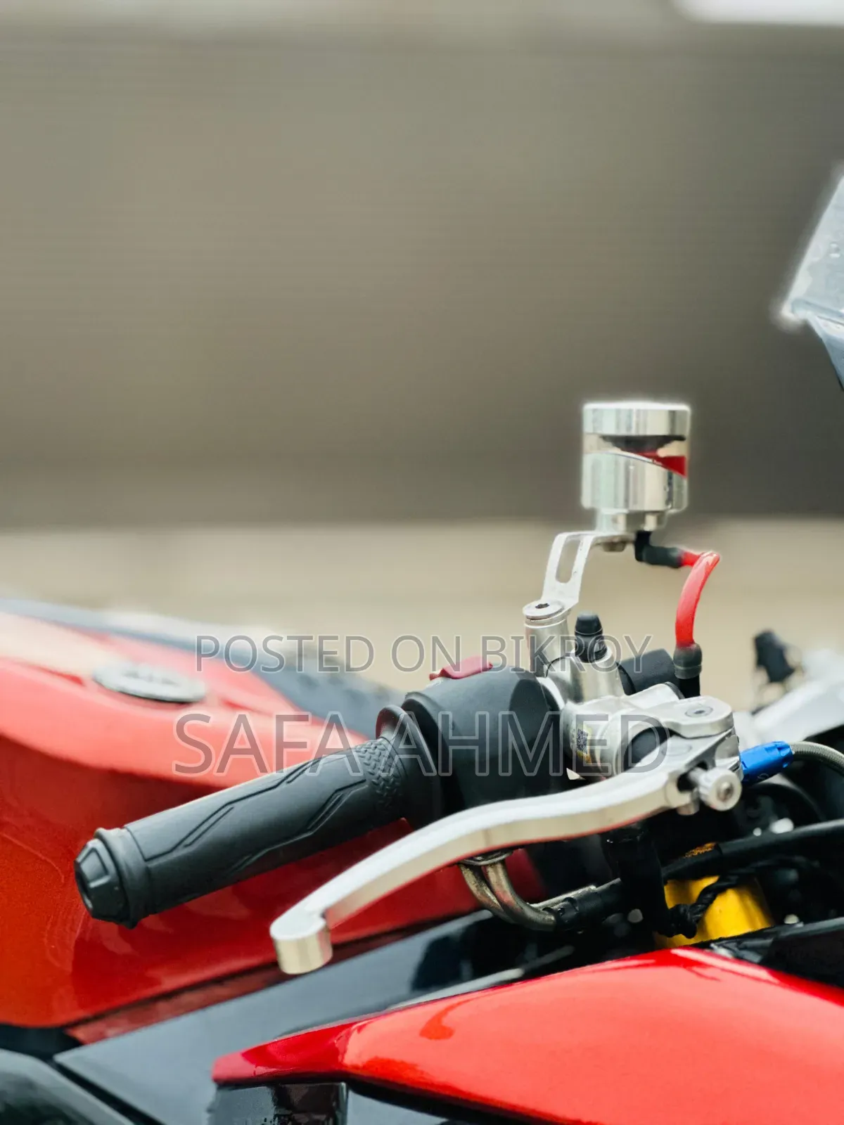 Yamaha R1 2020 Orange