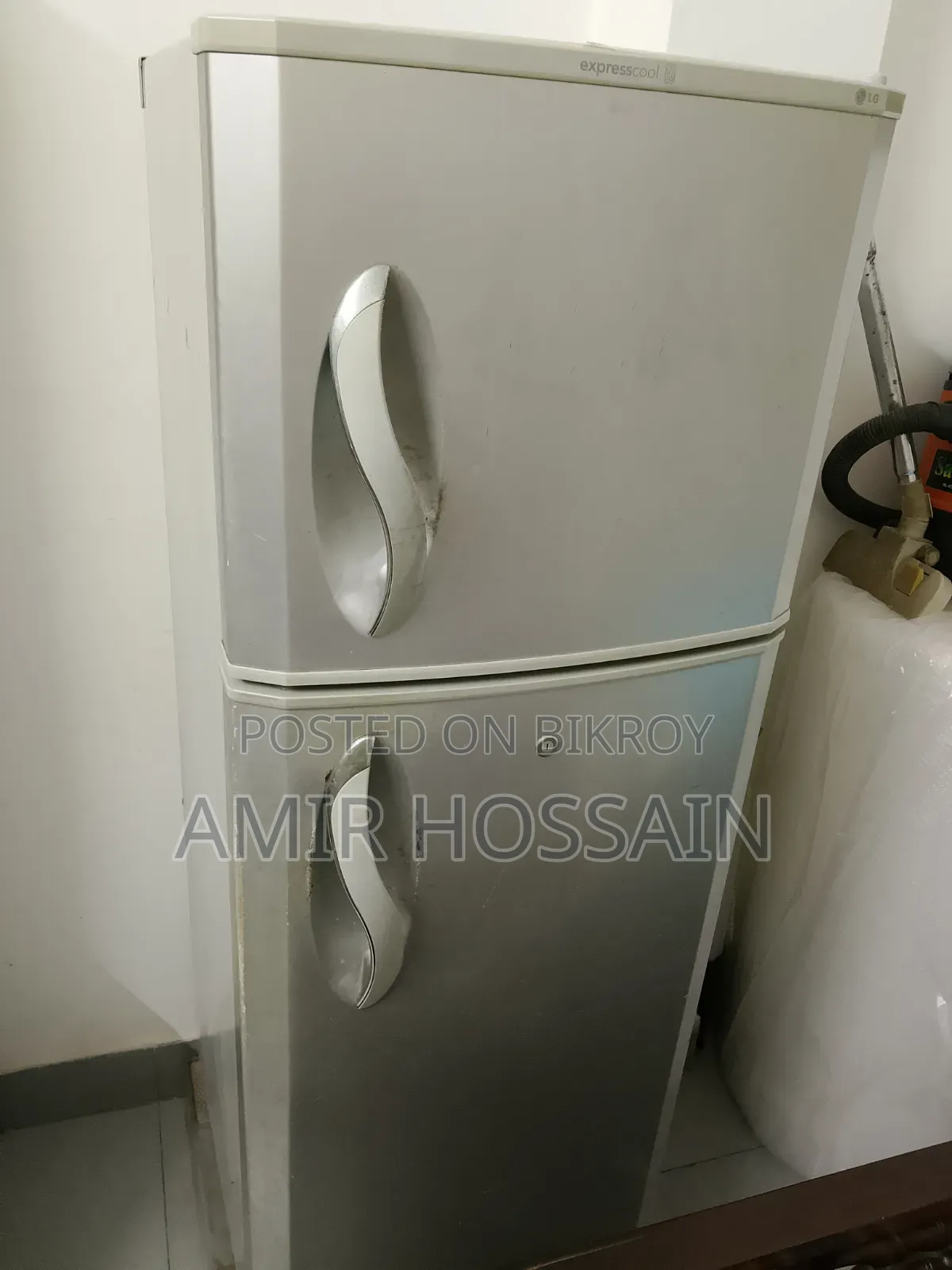 LG Fridge Used but Running