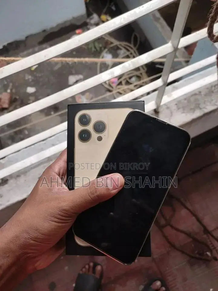 অ্যাপল আইফোন ১৩ প্রো ২৫৬ জিবি রোজ গোল্ড