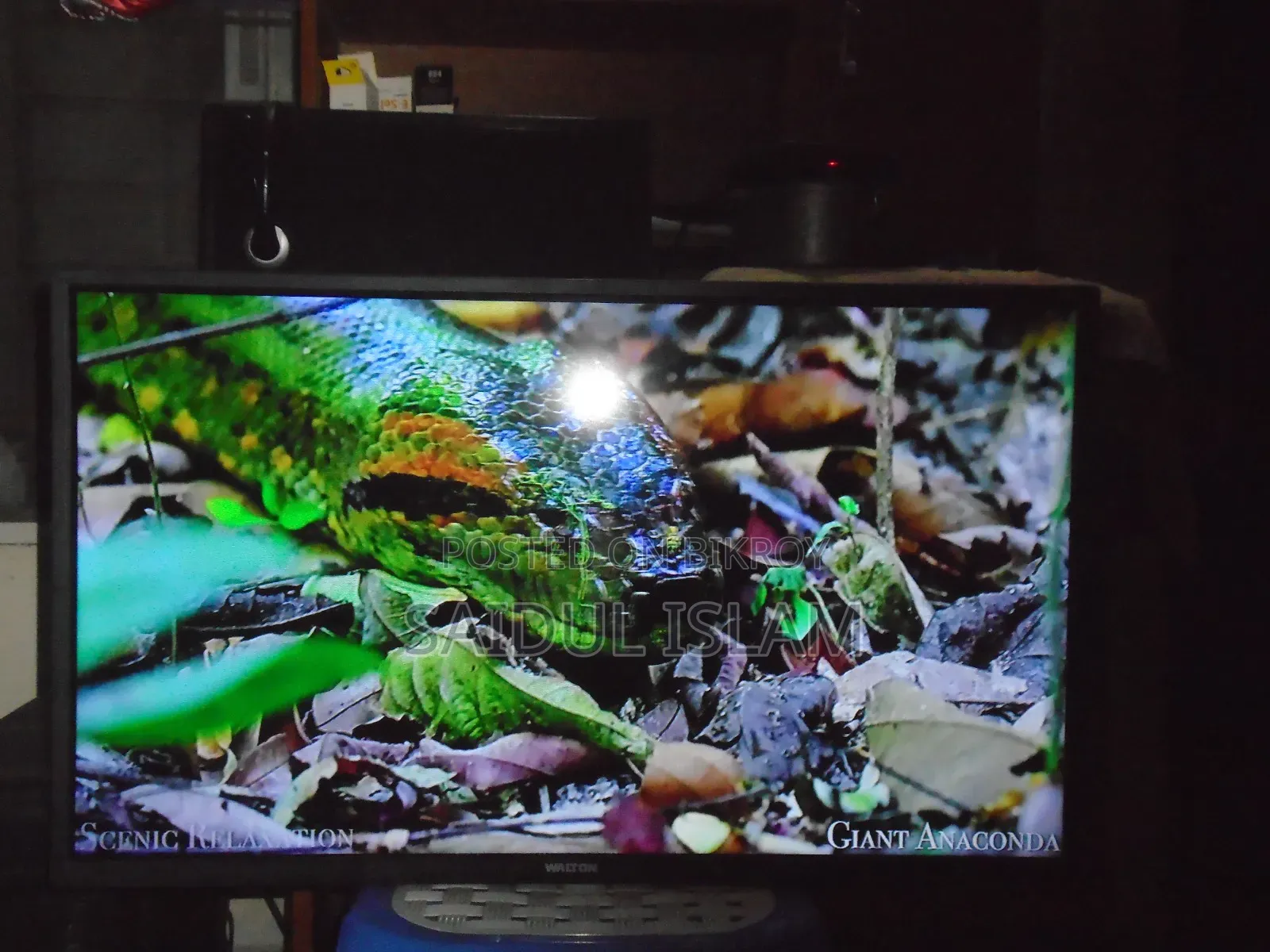 Walton 32” Smart TV – Fresh Condition