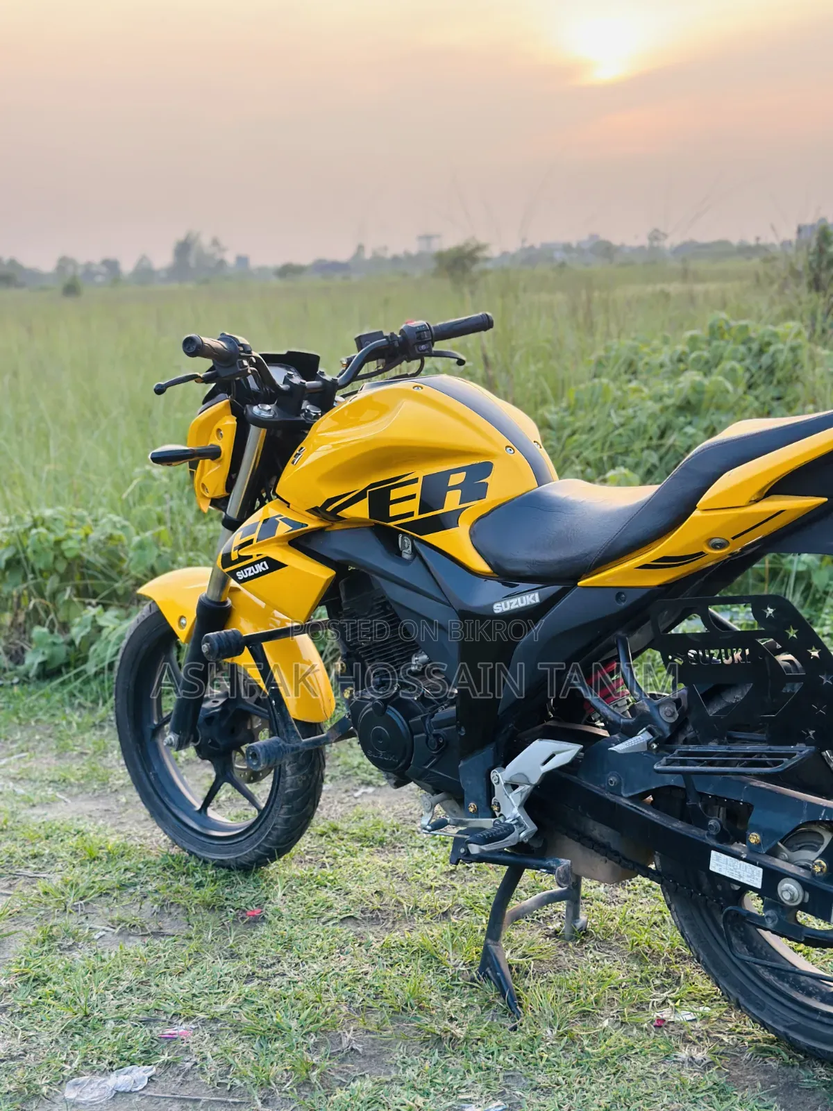 New Suzuki Gixxer Monotone 2024 Black