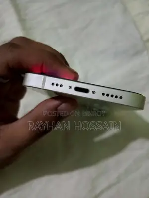 Apple iPhone 13 128 GB White