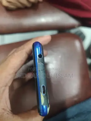 New Symphony V139 32 GB Blue
