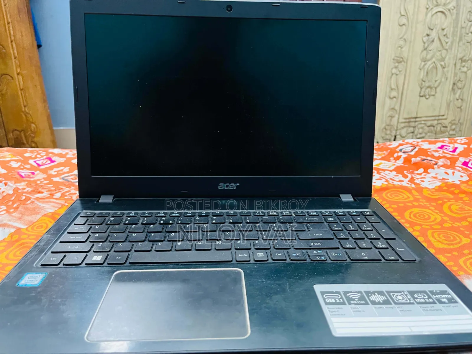 ল্যাপটপ Acer Aspire E5-576 ৮জিবি ইন্টেল কোর আই৩ এইচডিডি ১টিবি