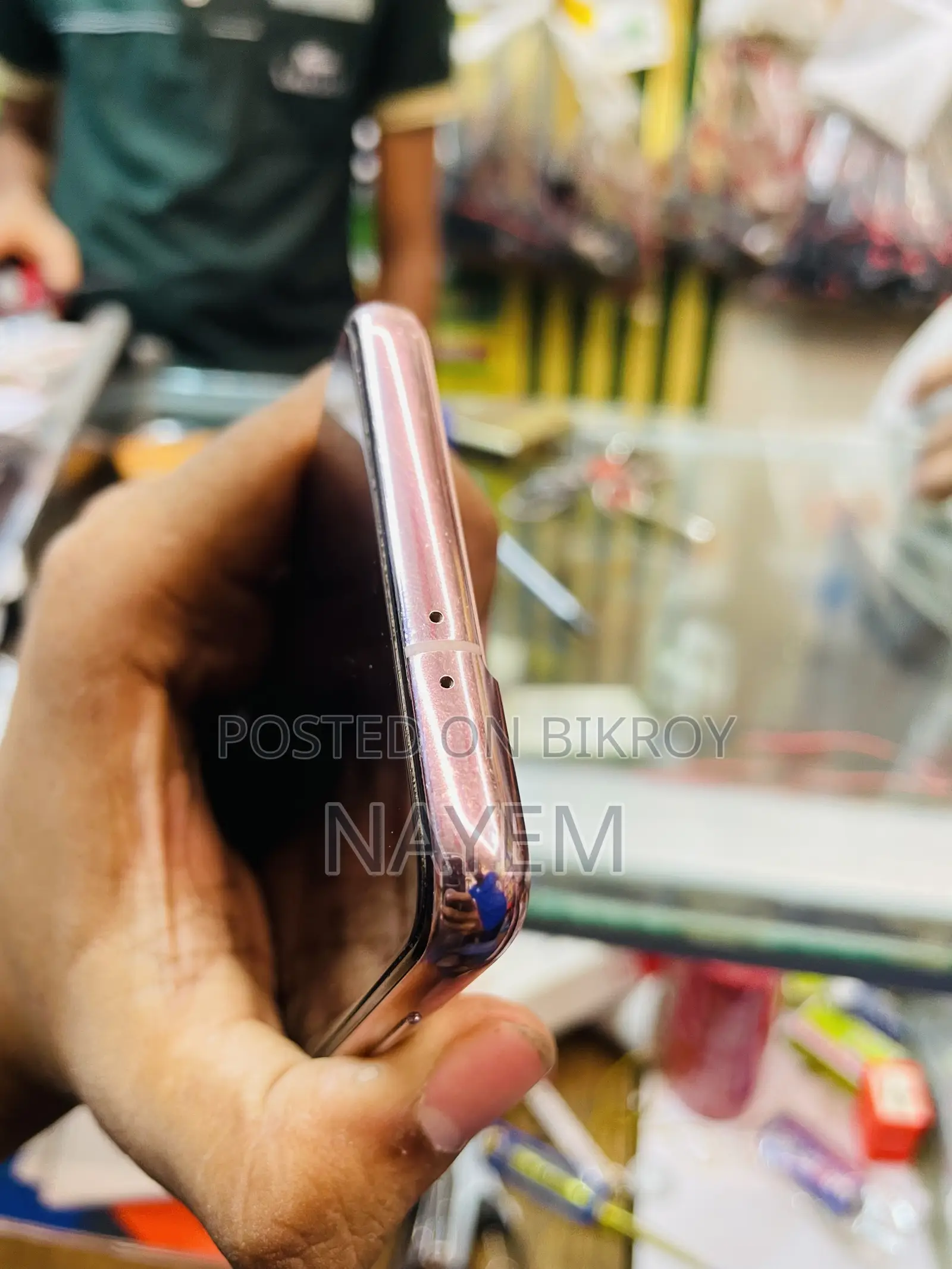 স্যামসাং গ্যালাক্সি এস২১ ৫জি ১২৮ জিবি পিঙ্ক
