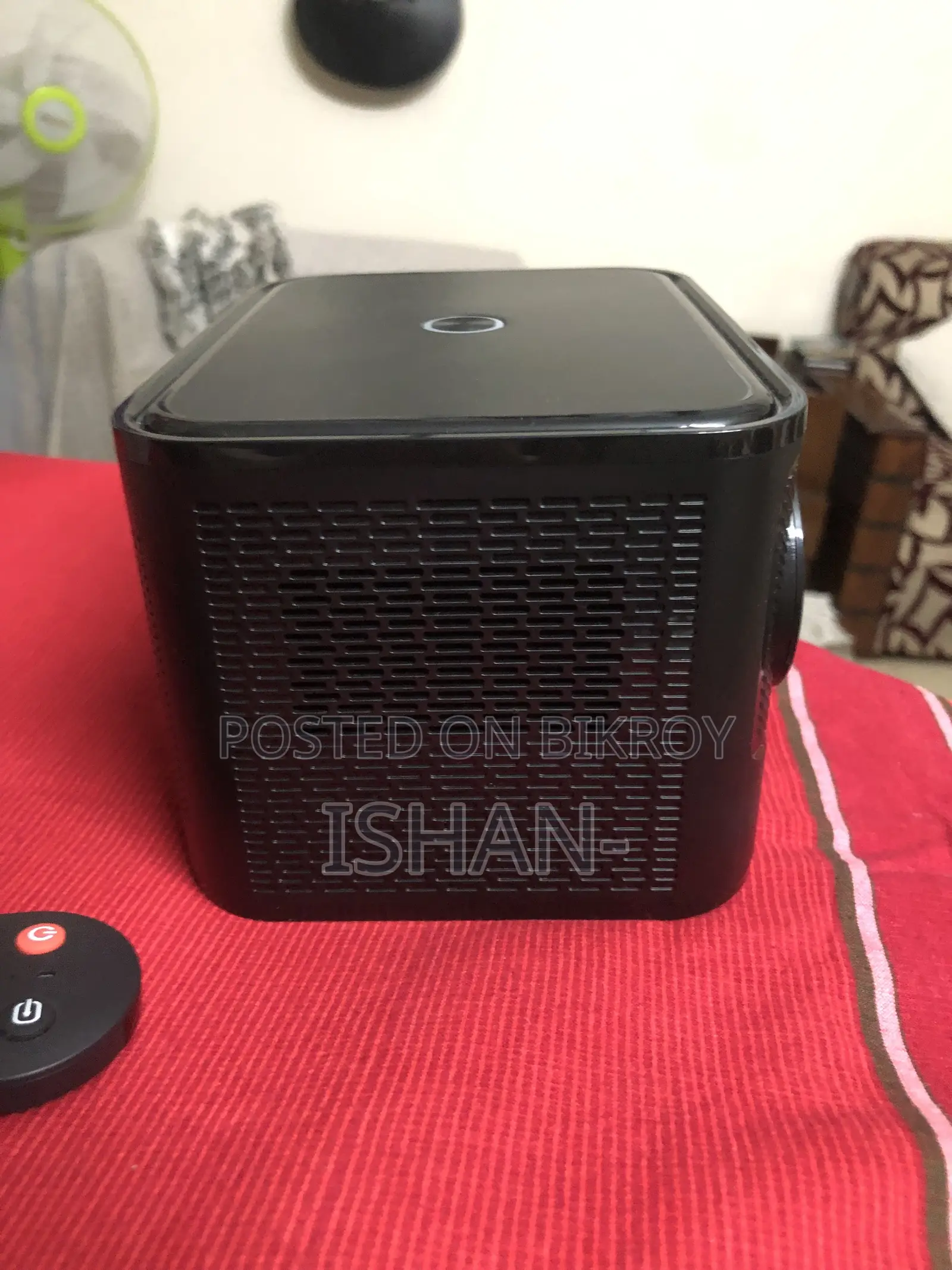 অন এ০০২ অ্যান্ড্রয়েড প্রজেক্টর