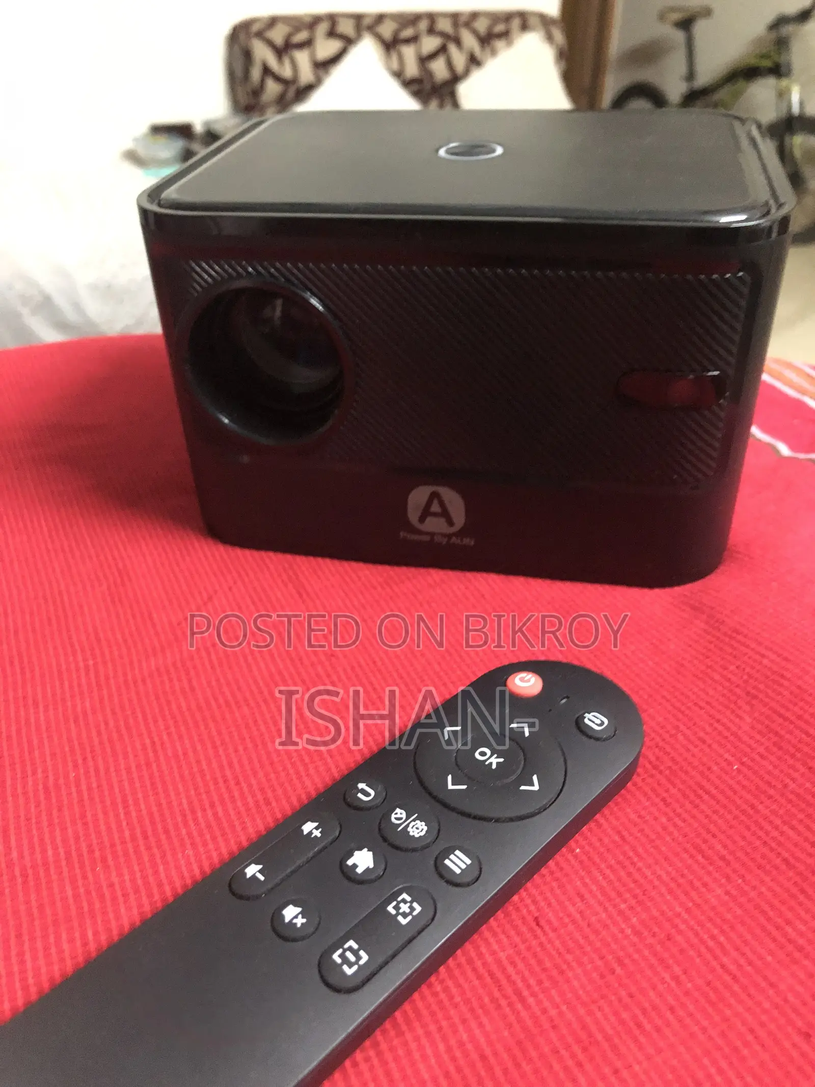 অন এ০০২ অ্যান্ড্রয়েড প্রজেক্টর