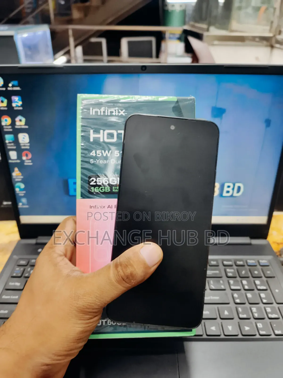 ইনফিনিক্স হট ৬০আই ২৫৬ জিবি ব্ল্যাক