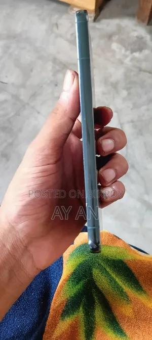 Samsung Galaxy S22+ 5G 128 GB Black