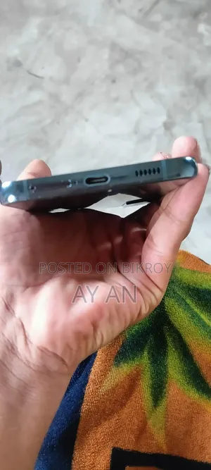 Samsung Galaxy S22+ 5G 128 GB Black