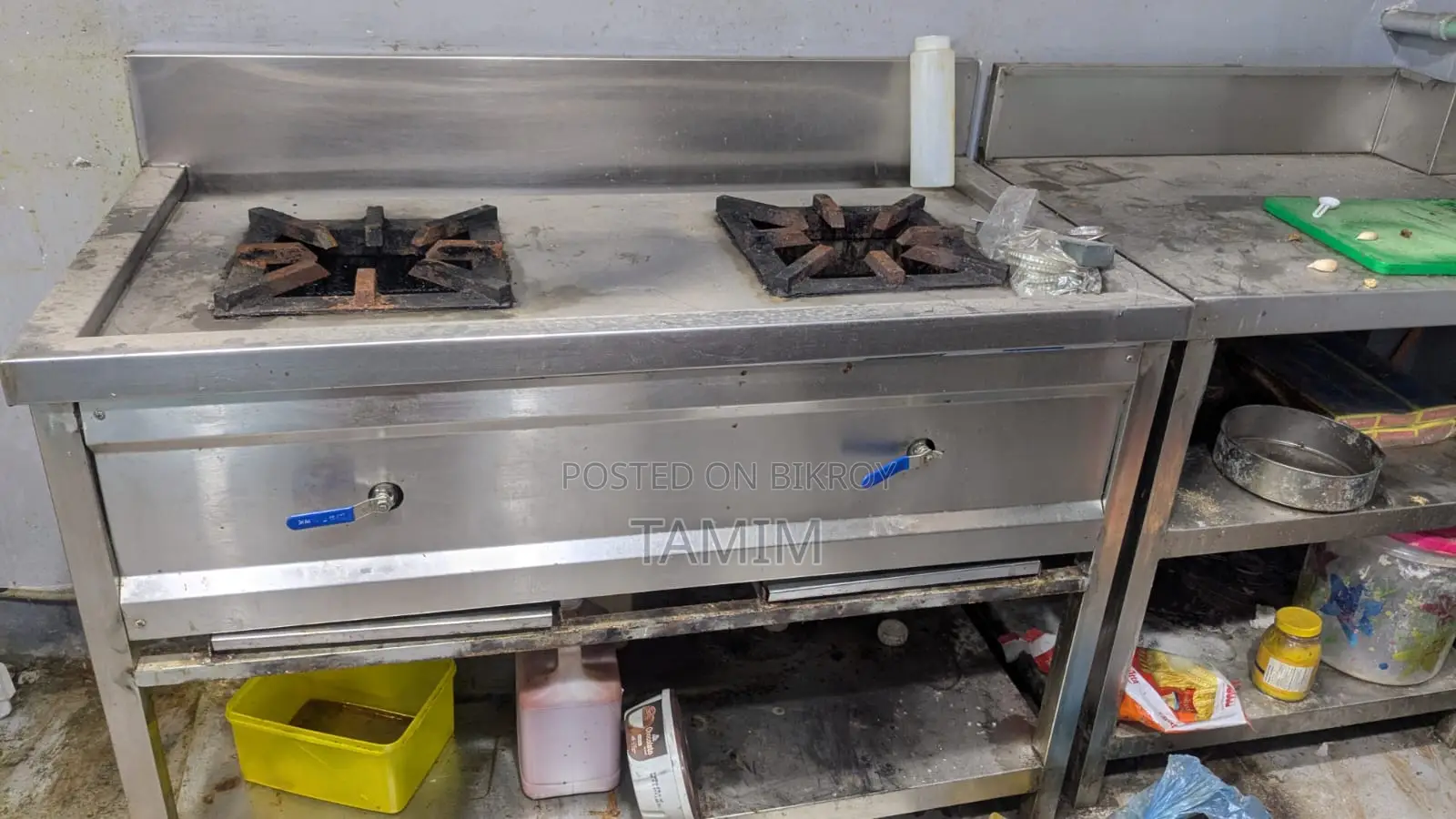 Two-burner stove