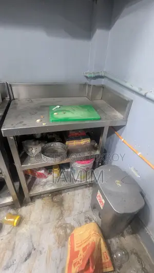 SS Cutting Table