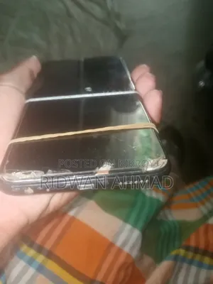Vivo Y11 32 GB Blue