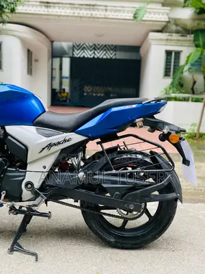 TVS Apache RTR 160 4V 2022 Blue