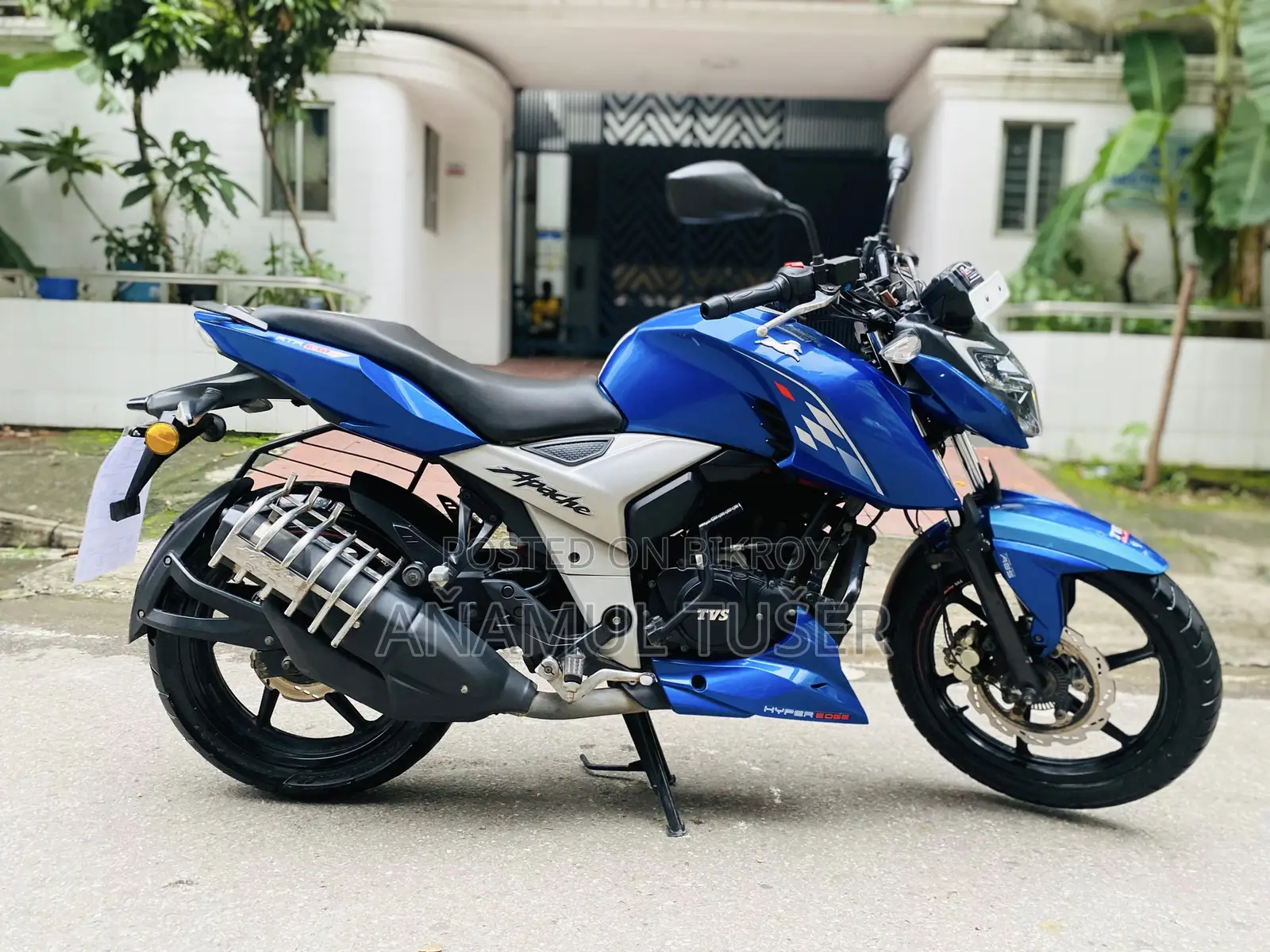 TVS Apache RTR 160 4V 2022 Blue
