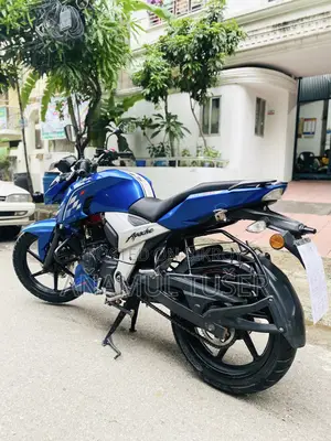 TVS Apache RTR 160 4V 2022 Blue