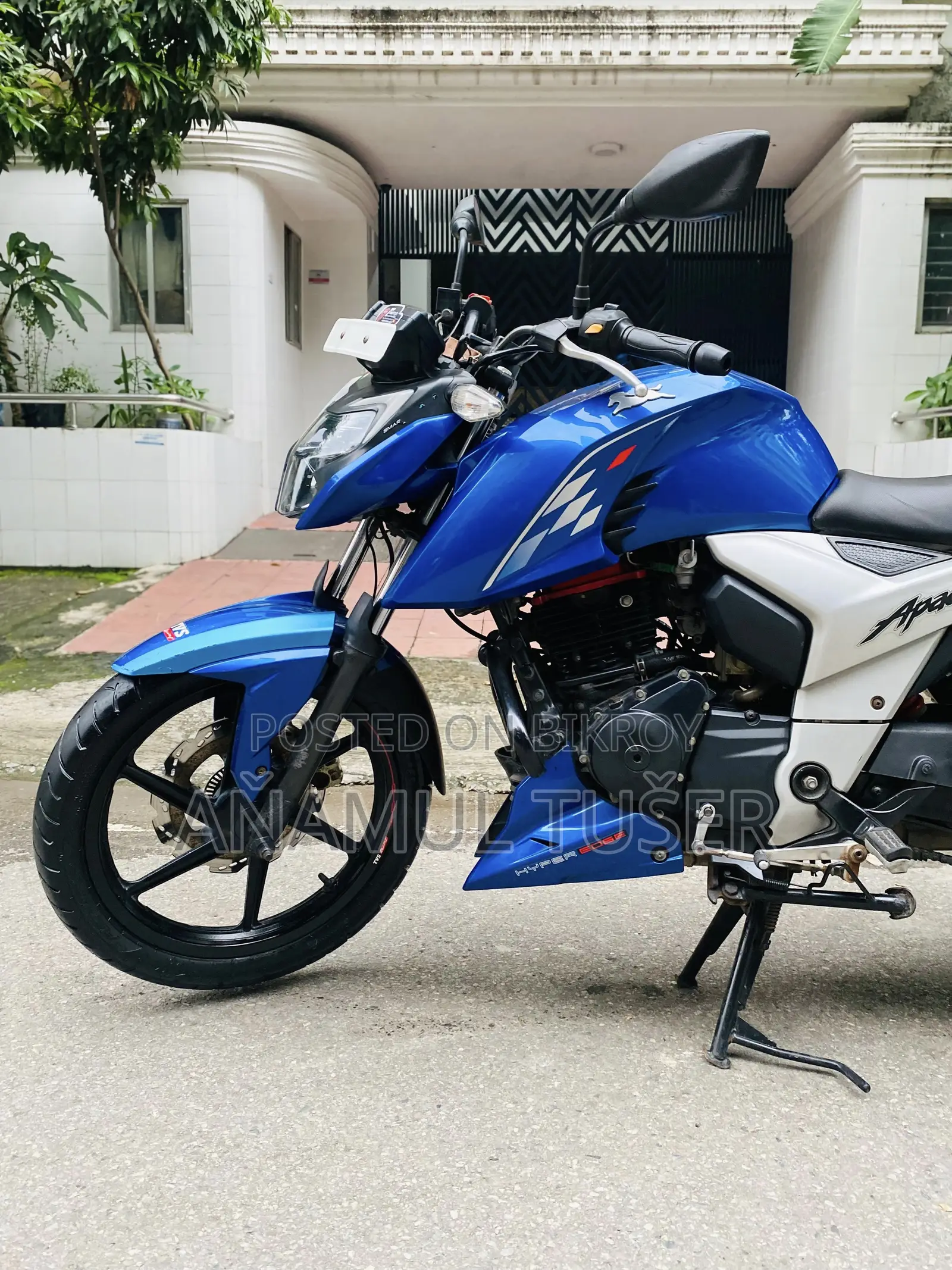TVS Apache RTR 160 4V 2022 Blue