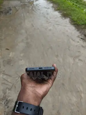 শাওমি রেডমি নোট ১৩ ২৫৬ জিবি ব্ল্যাক