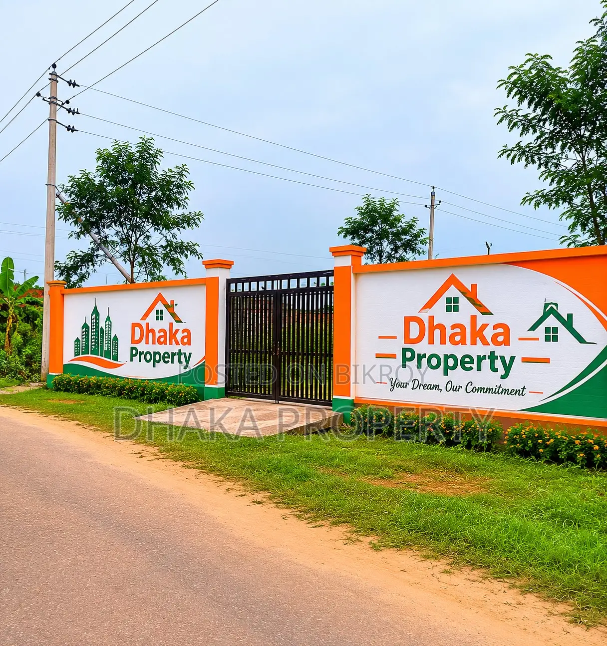 30/75ft Corner 5 Katha South/East at Sector-8
