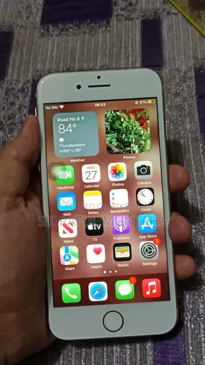 New Apple iPhone 8 64 GB Pink