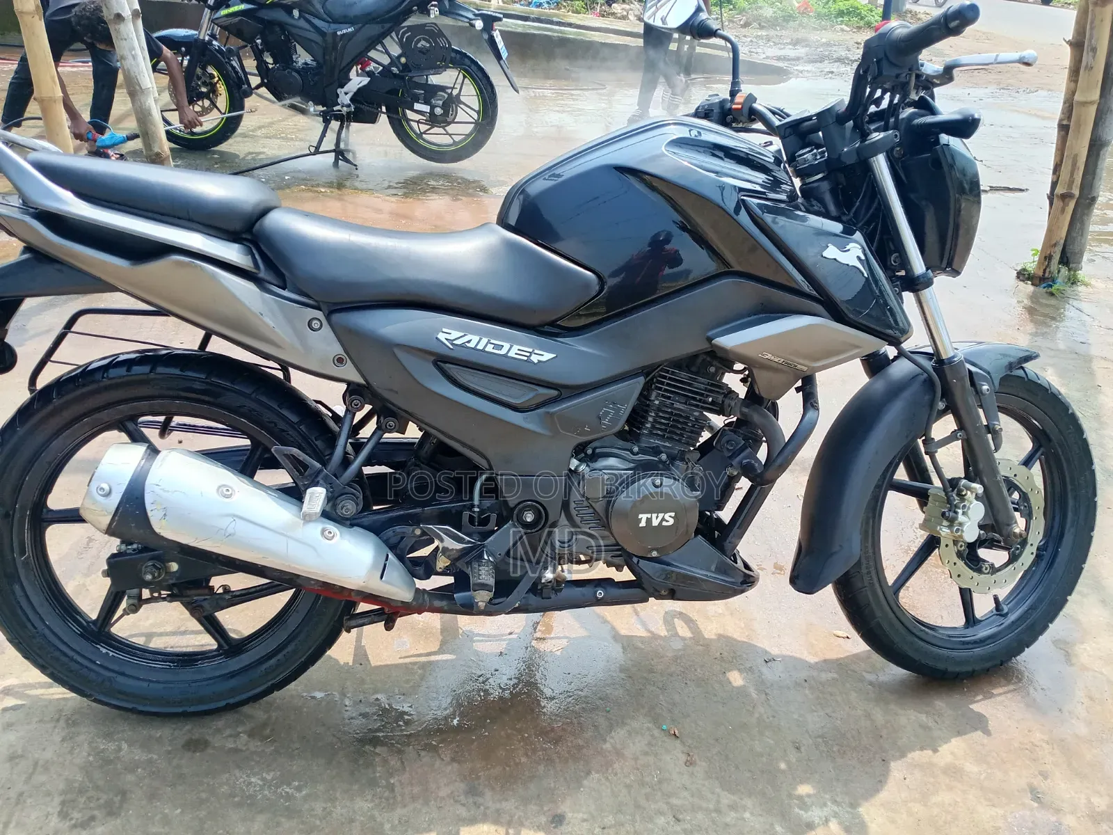 TVS Raider 125 2023 Black