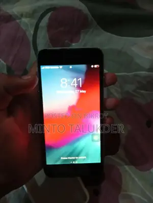 Apple iPhone 6 64 GB Silver