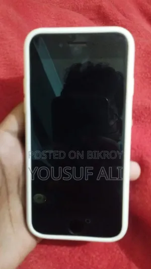 অ্যাপল আইফোন ৬ ৬৪ জিবি সিলভার