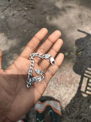 ব্রেসলেট বিক্রয়ের জন্য
