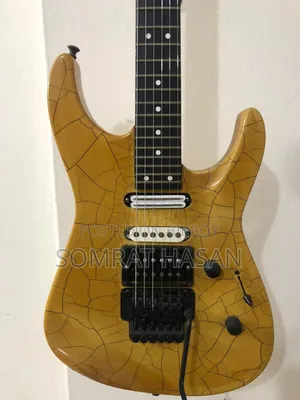 Charvel Desert Yellow Crackle Made in Japan