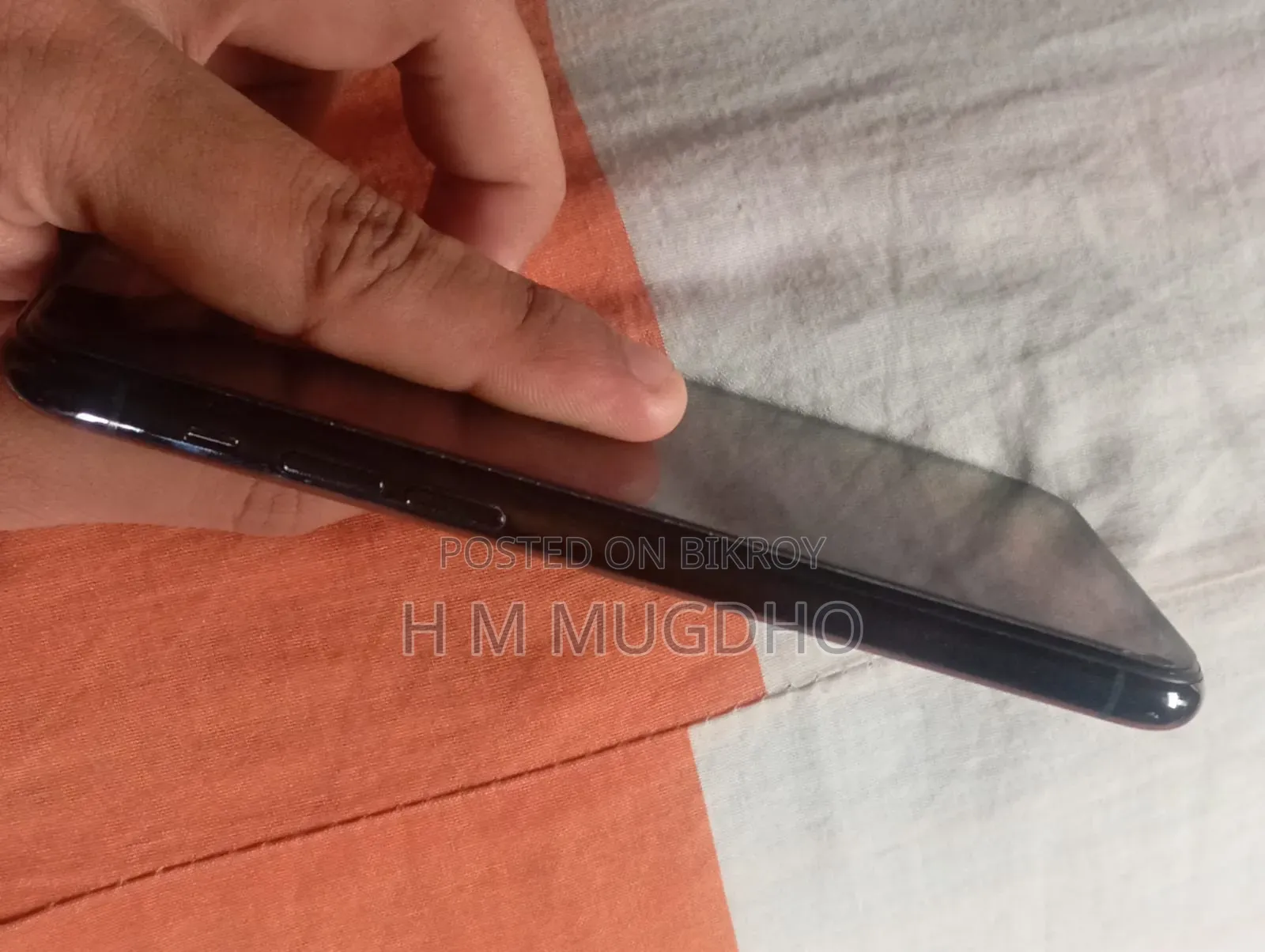 অ্যাপল আইফোন ১১ প্রো ২৫৬ জিবি গ্রিন