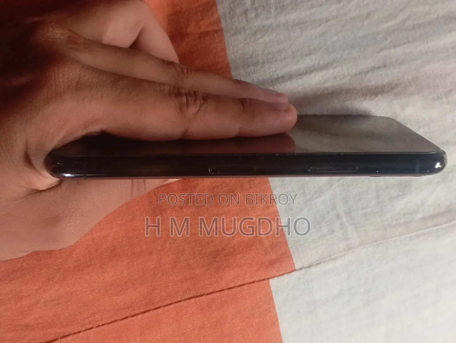 অ্যাপল আইফোন ১১ প্রো ২৫৬ জিবি গ্রিন