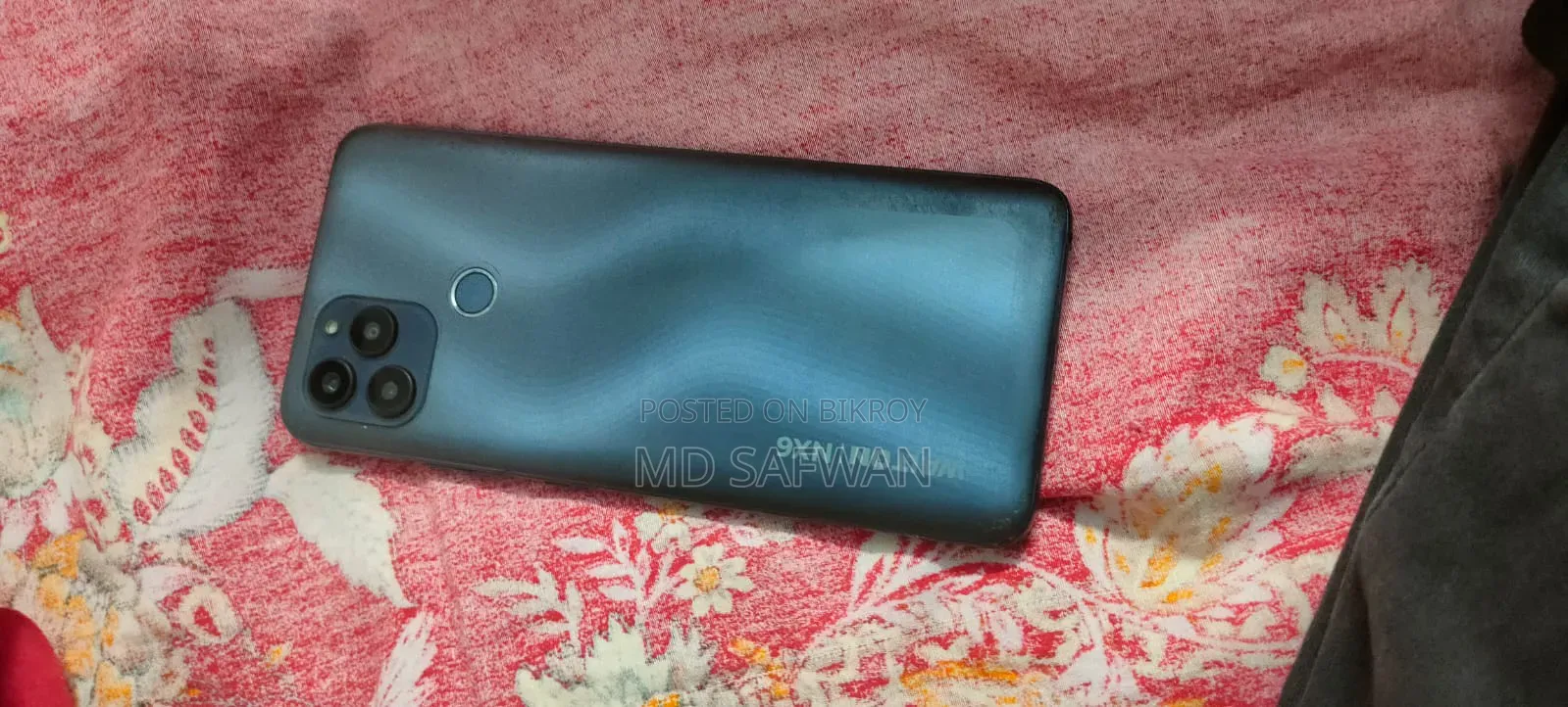 Walton 4 GB Gray