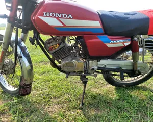 হোন্ডা ১৯৮৯ লাল