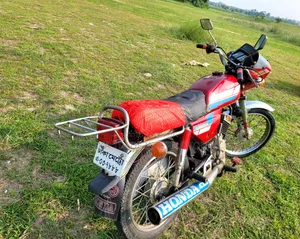 হোন্ডা ১৯৮৯ লাল