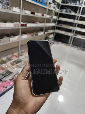Infinix Hot 60 Pro+ 128 GB Silver