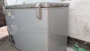 Urgent sale of high-quality freezer