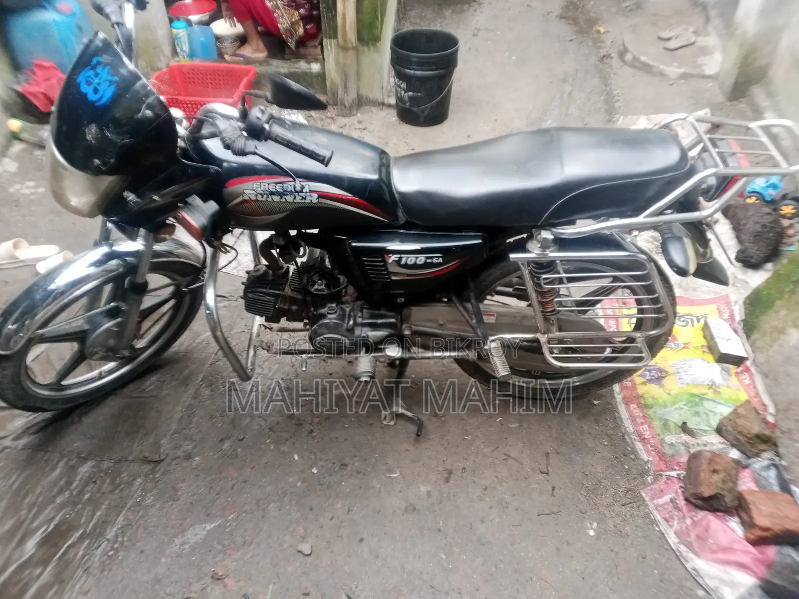 Runner F100 - 6A 2014 Black
