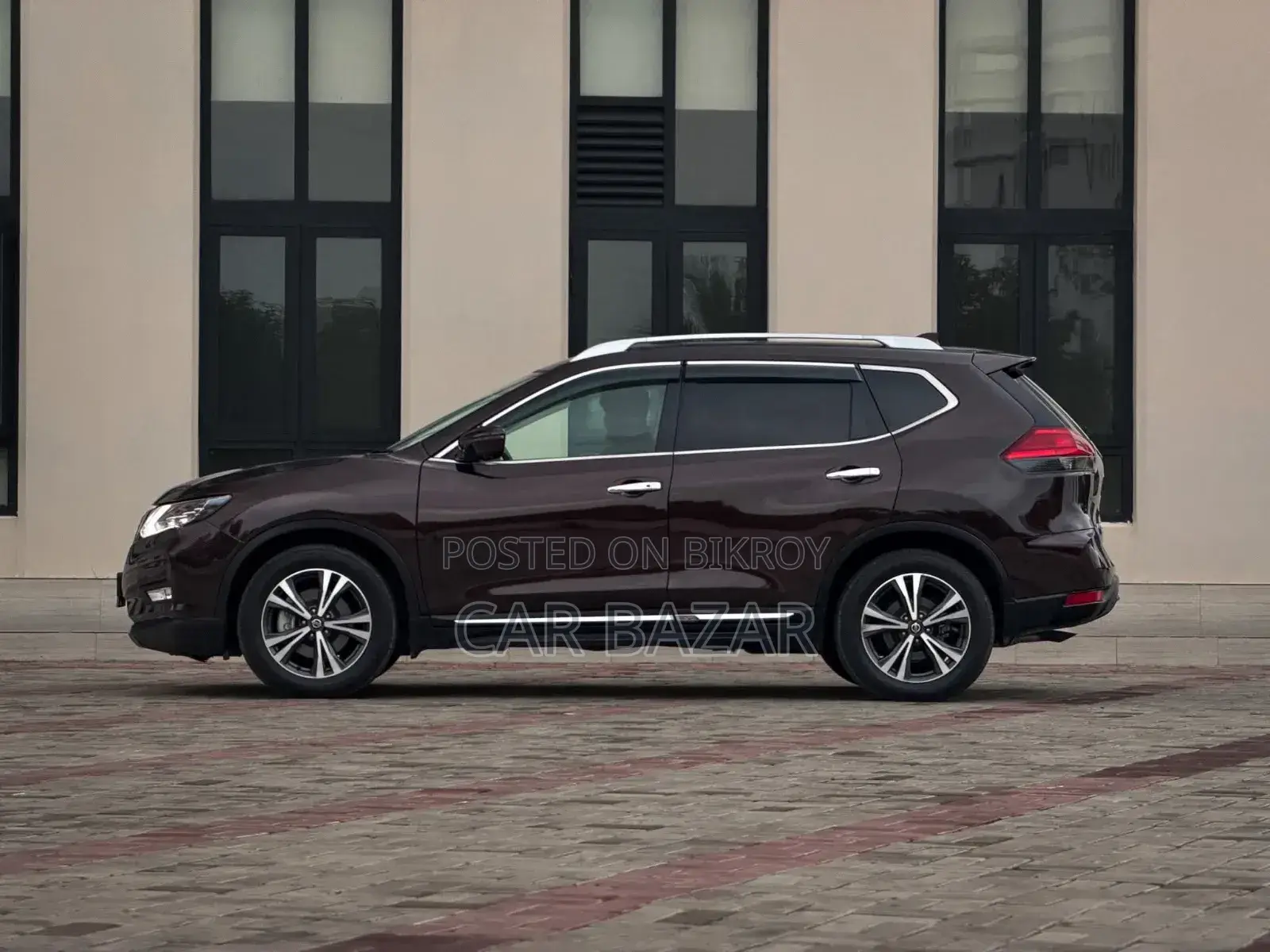 Nissan X-Trail 2.0 Petrol FWD 2018 Brown