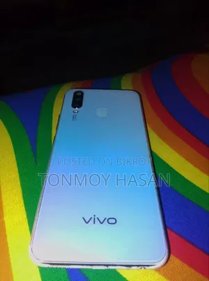 Vivo Y17 256 GB