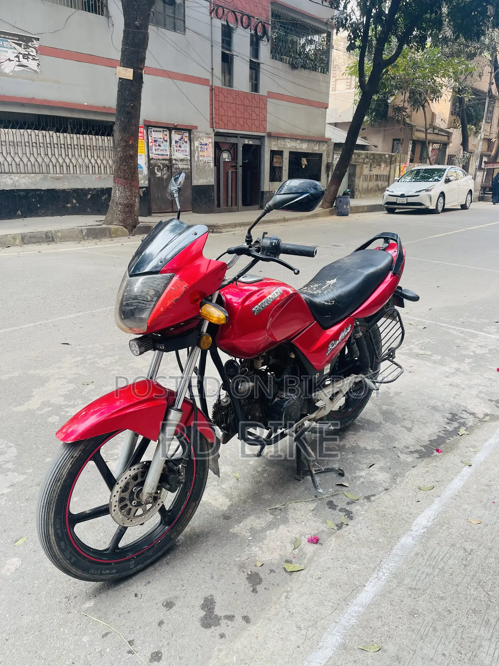 Runner Bullet 100 2019 Red