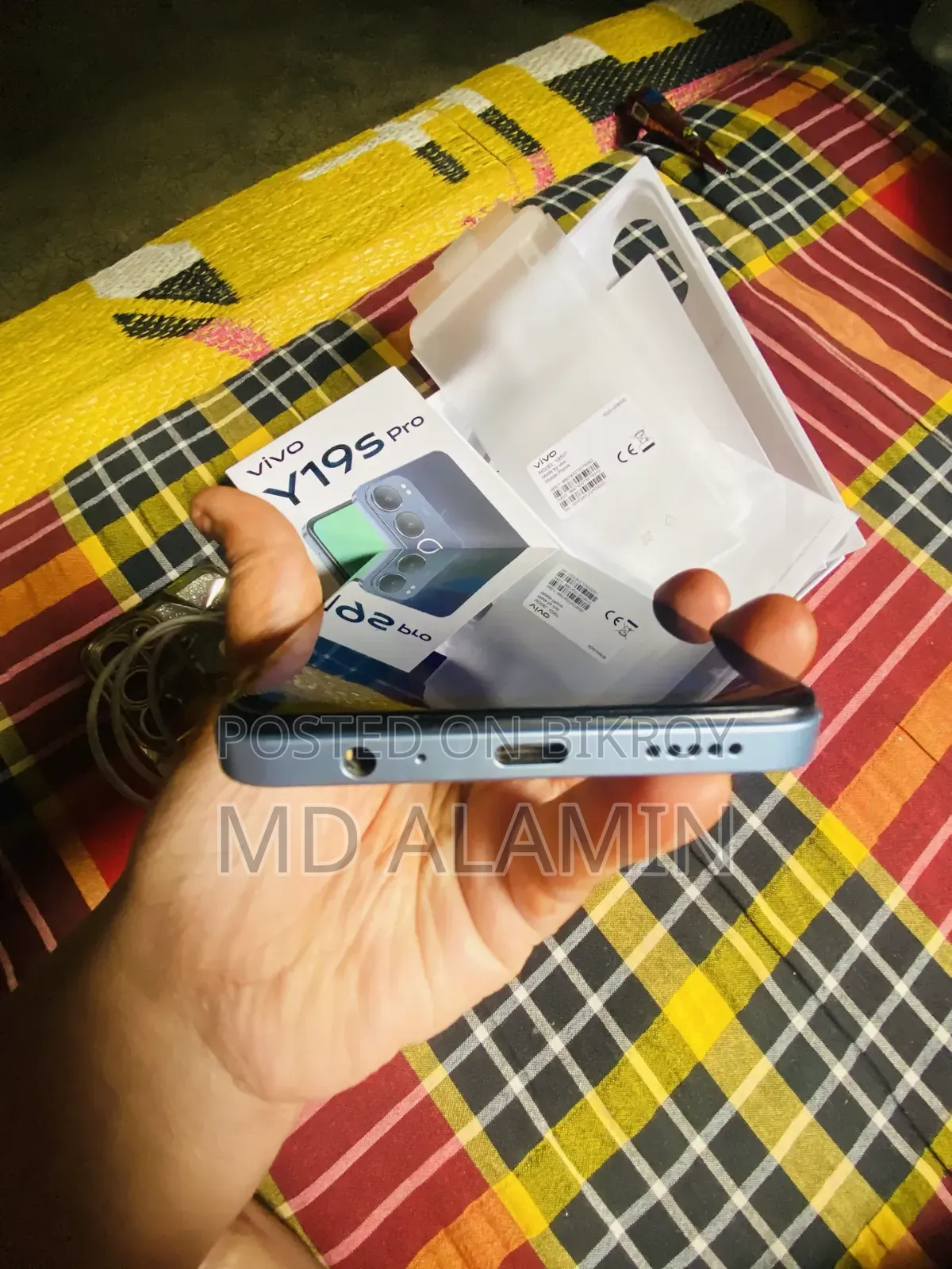 New Vivo Y19s Pro 256 GB White