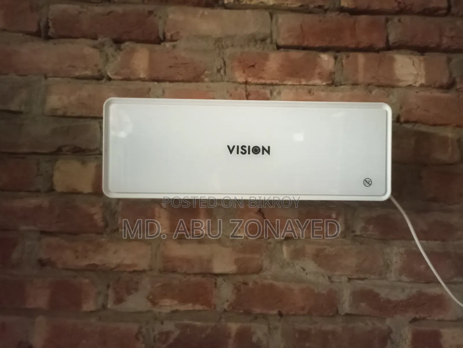 Vision Room Heater Wall Mount 01